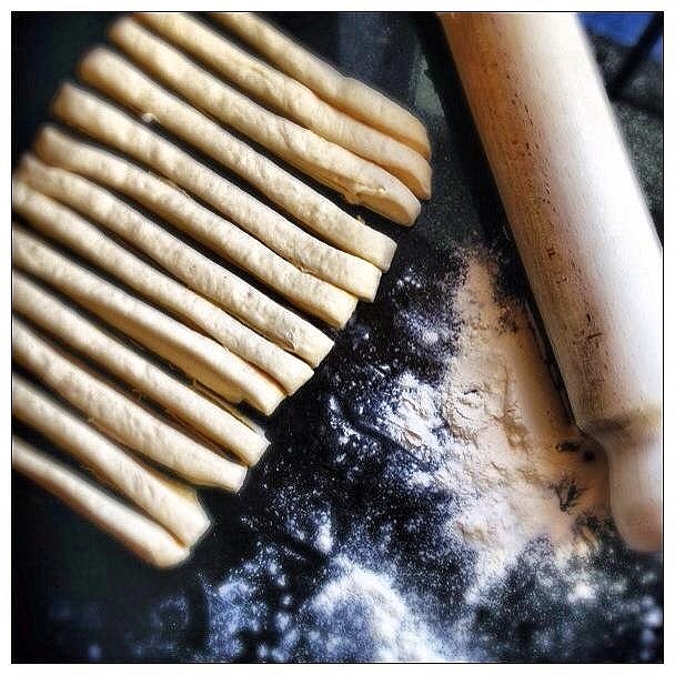 The Game Bird Food Chronicles Breadsticks AKA Grissini