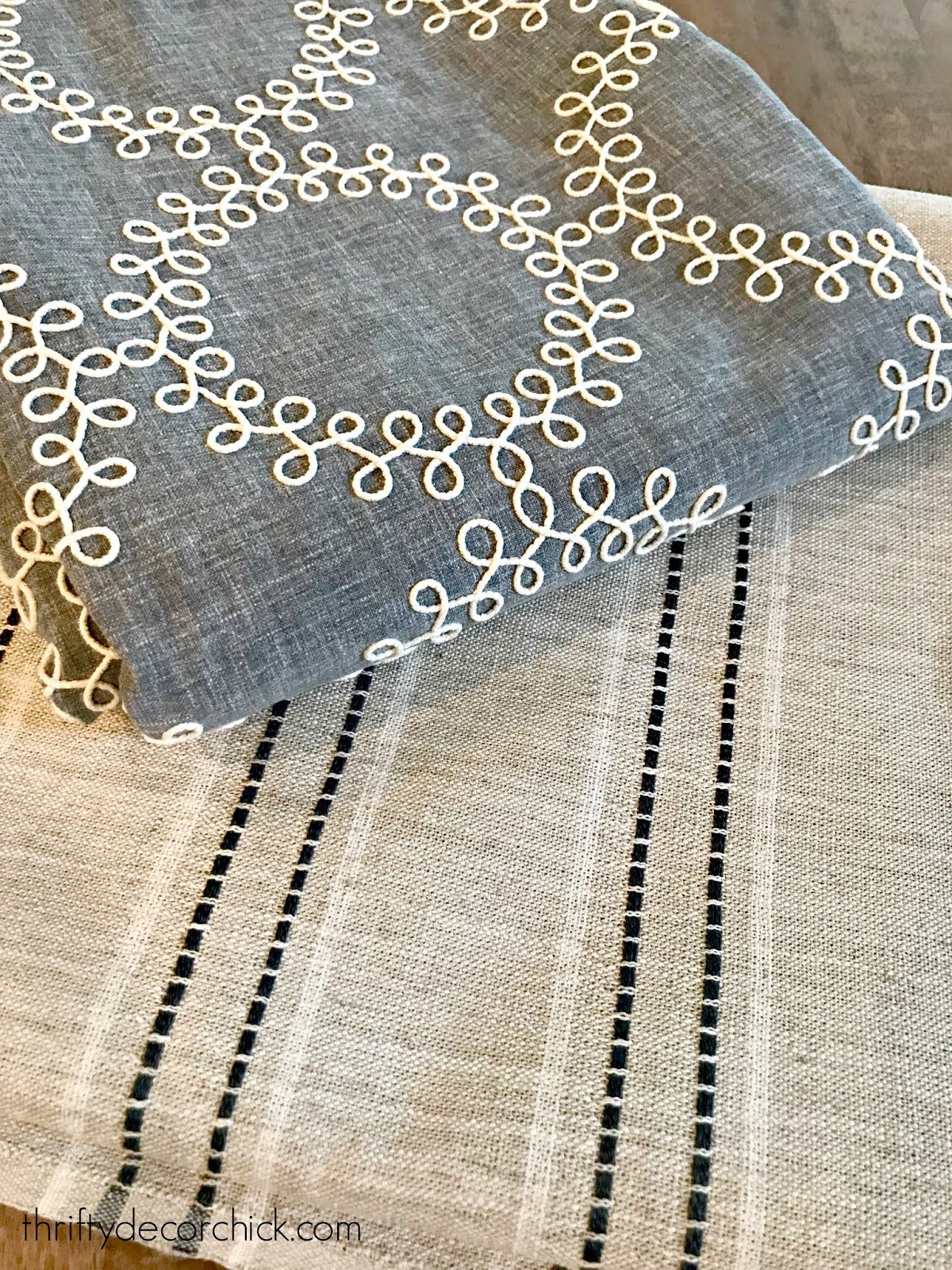 How to Make A No-Sew Bench Cushion - Bluesky at Home