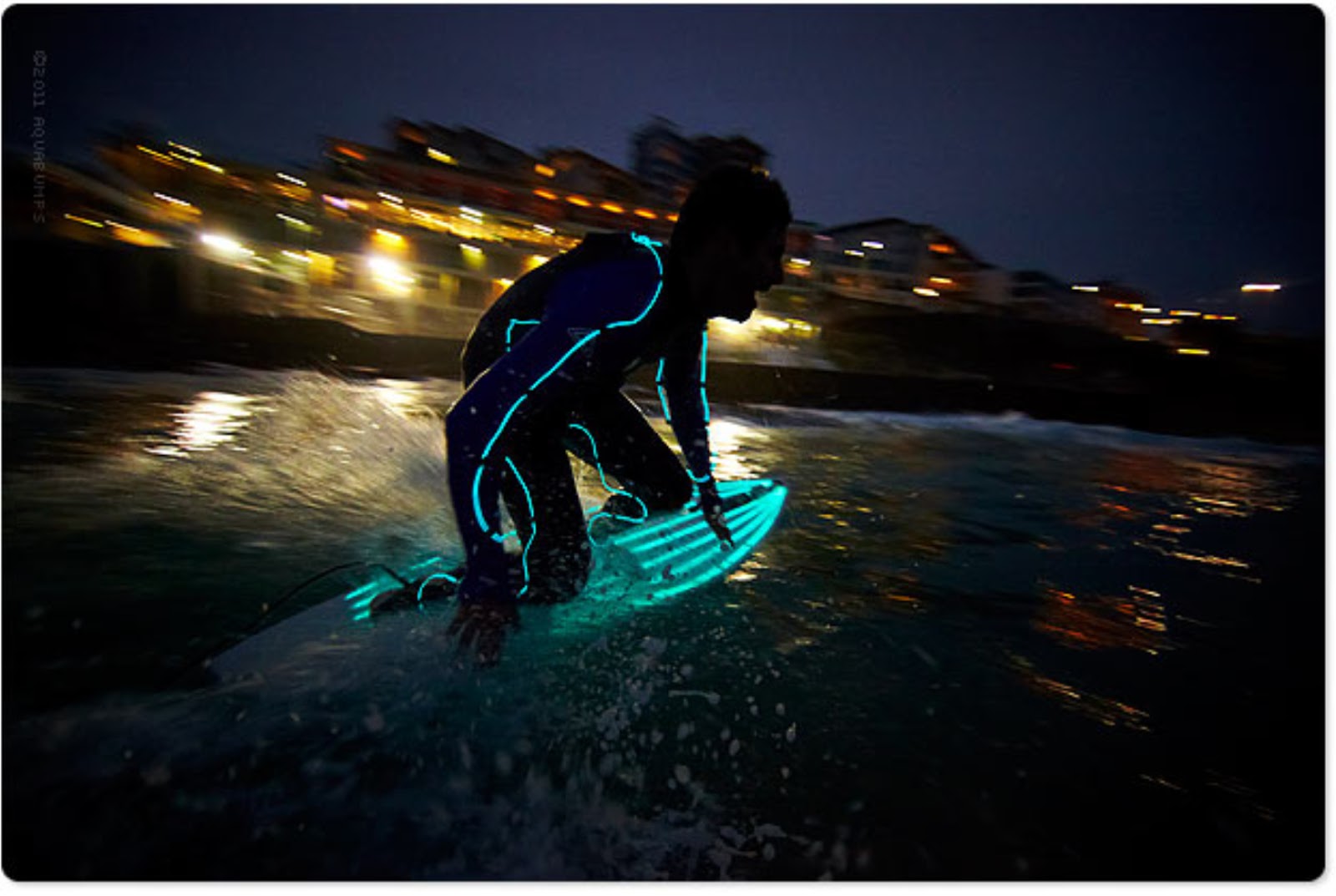 Night Surfing