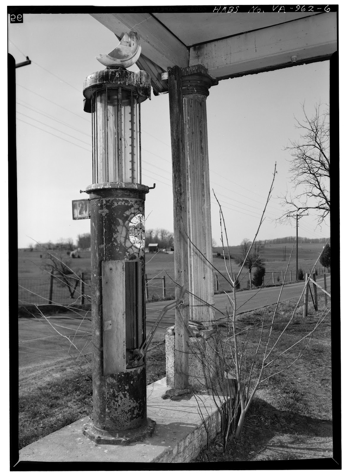 Our Old Car Rockfish Service Station