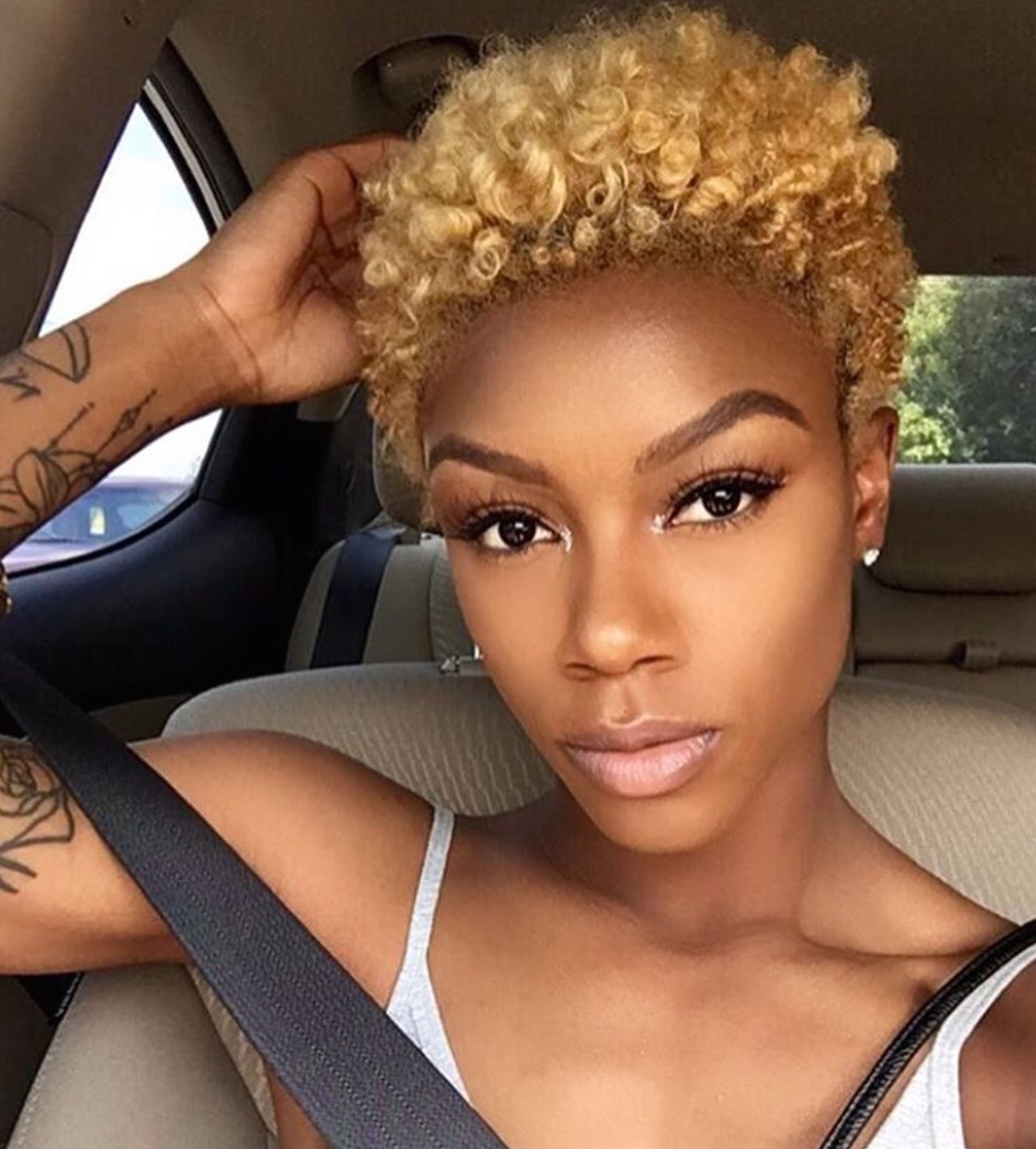 How To Get The Perfect Shade Of Blonde For Natural Hair
