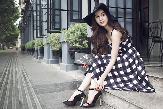 Trang điểm khi đi dạo phố Trang điểm khi đi dạo phố