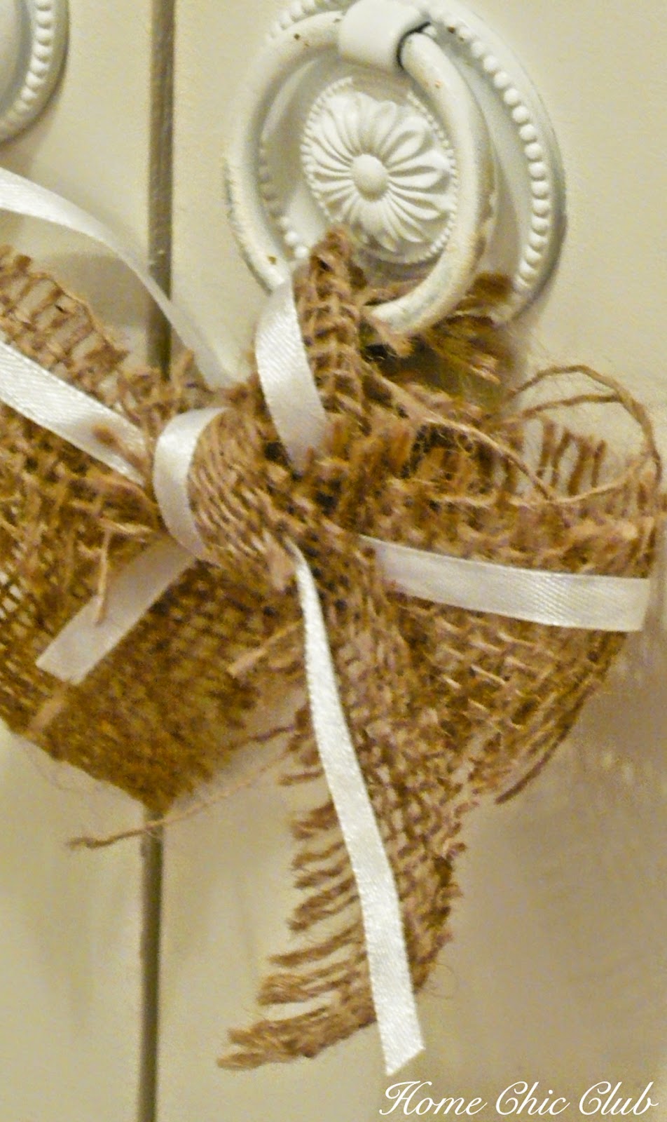 Embellishment with wooden ornaments Home Chic Club Embellishment