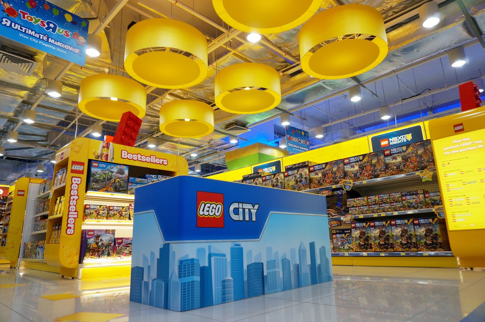 Toys"R"Us Vivocity Flagship Store Revamp!