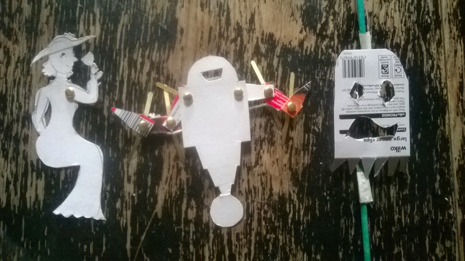 Konnektiv Arts 2nd puppet making session and thinking about the puppet