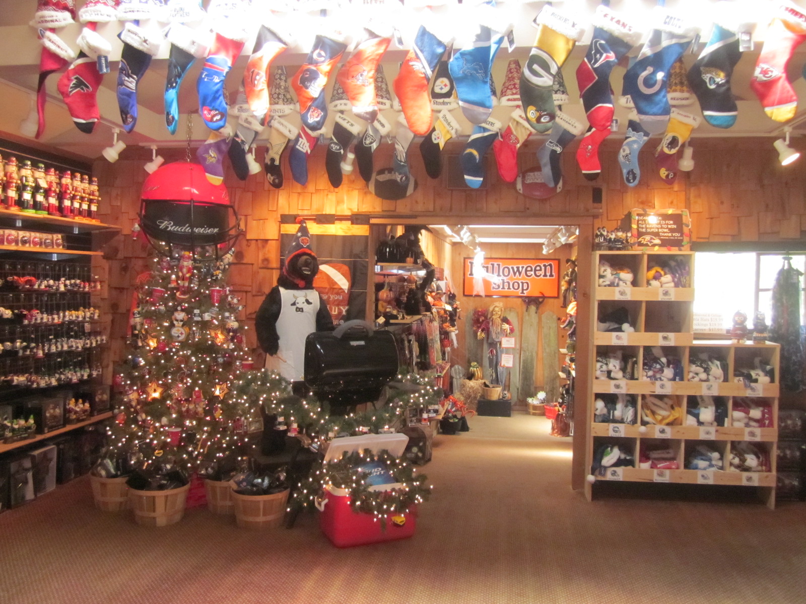 Travel NC With Kids The Christmas Shop and General Store Manteo