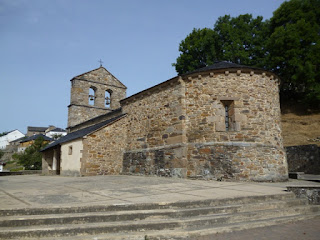 Iglesia románica de San Julián (s. XI)