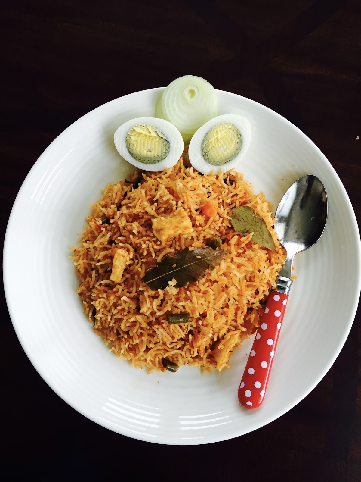Tomato Pulao With Paneer and Soy granules For a Healthy Lifestyle