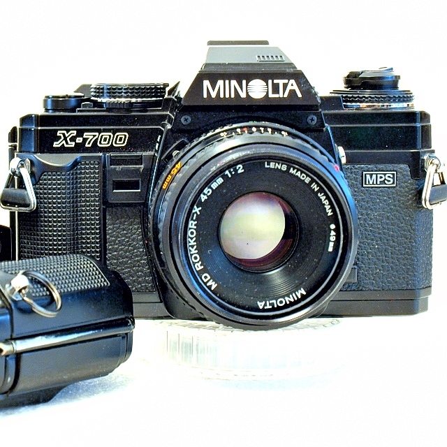Film Camera Review: Minolta X-700