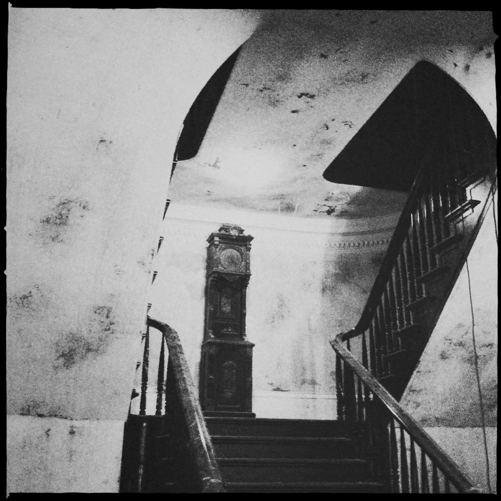 CaseyMOORE Luling Mansion