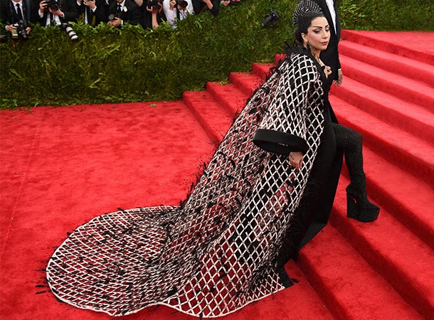 arrives-met-gala1.jpg