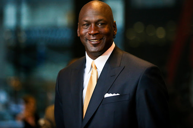 Michael Jordan apoya la cancelación del All-Star 2017 por debate sexual 