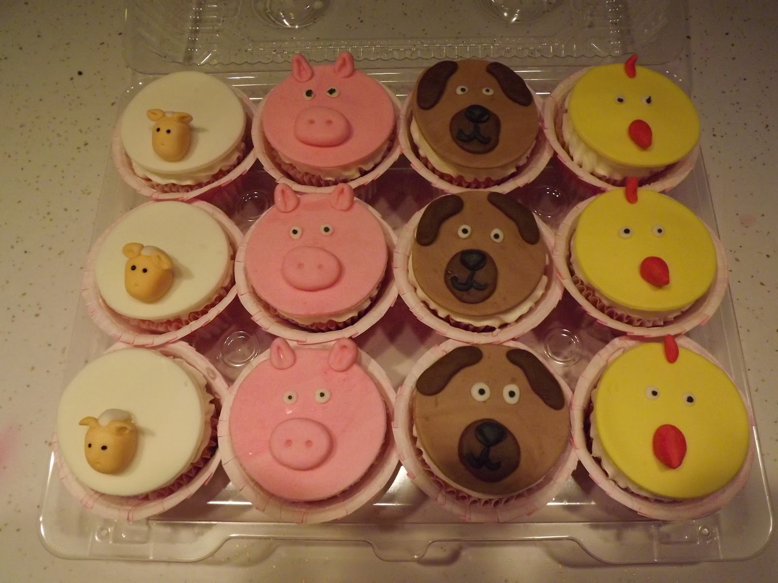 The Crafty Couple : Farm Themed - Tiered Cake