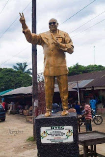 River State Corper Erects Statue Of Gov. Nyesom Wike 