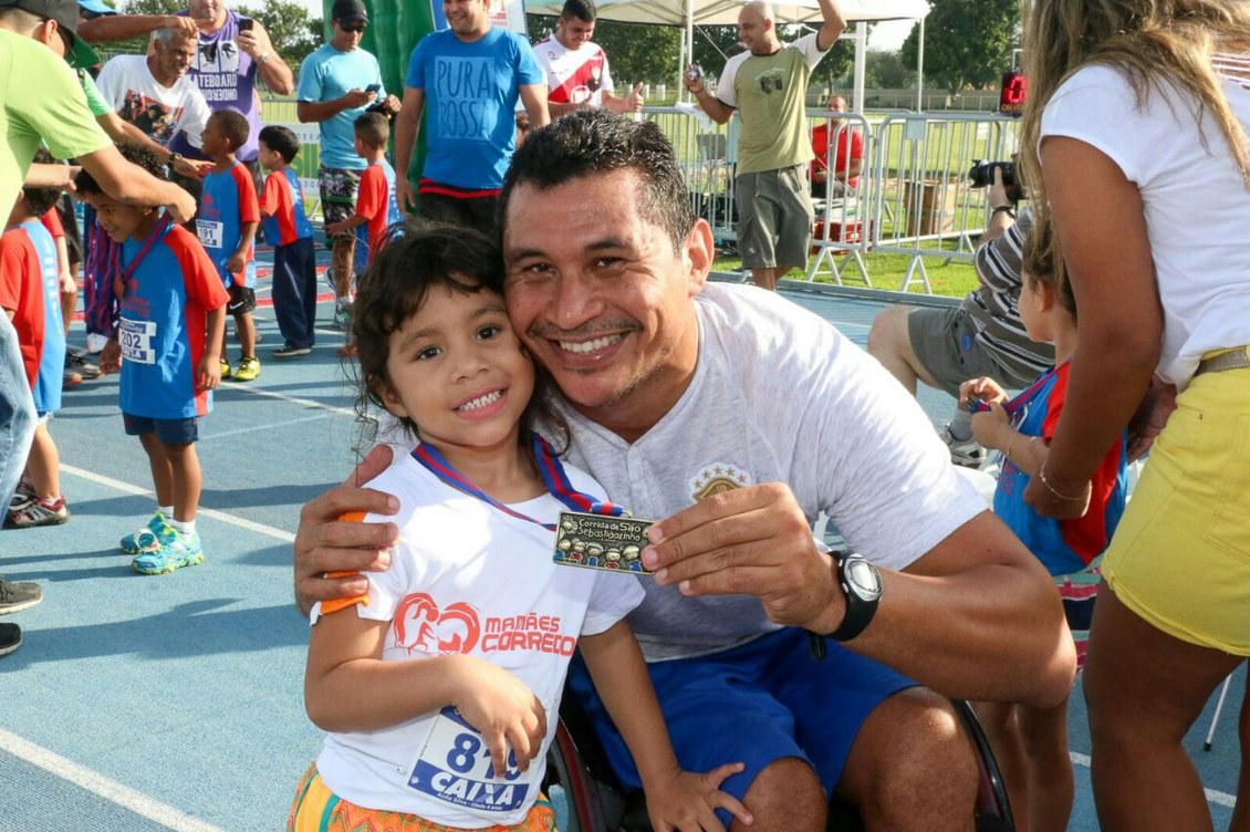 Prêmio Paralímpicos: Bruna Alexandre e Gabriel Araújo vencem prêmio de  melhores no feminino e masculino, paralimpíadas