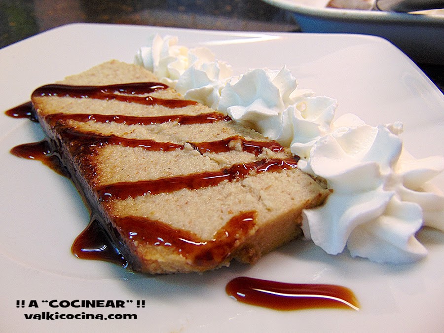 Pudin de pan de molde integral con manzana y canela