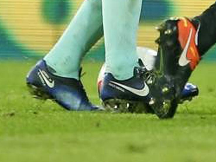 iniesta nike boots