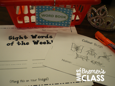 Lots of Kindergarten literacy centers {many are freebies!} in this blog post.