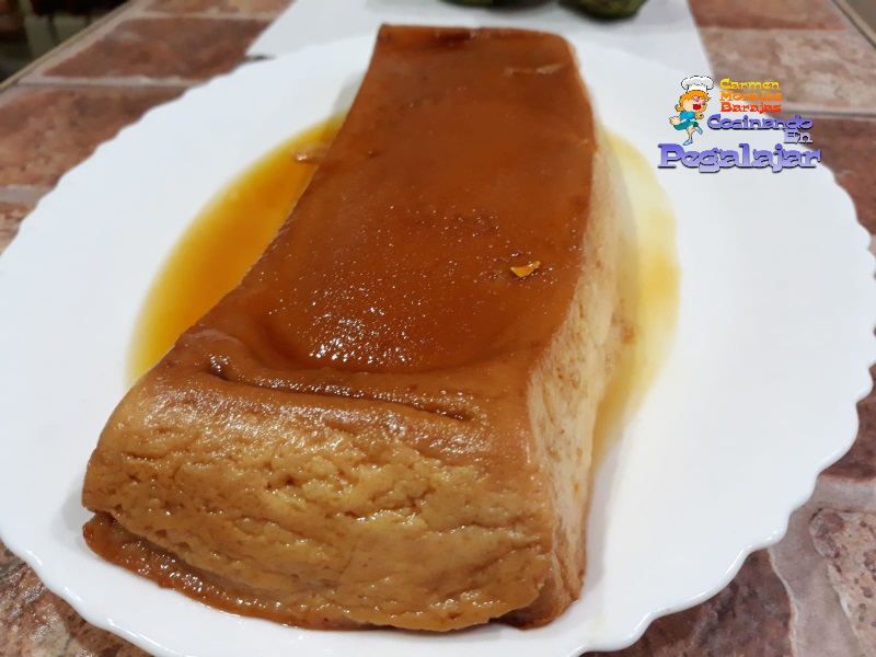 Flan chirimoya