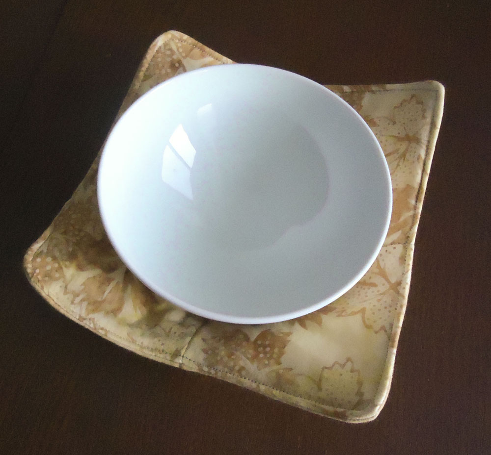 Quilting & Learning What a Combo! Microwaveable Fabric Bowls