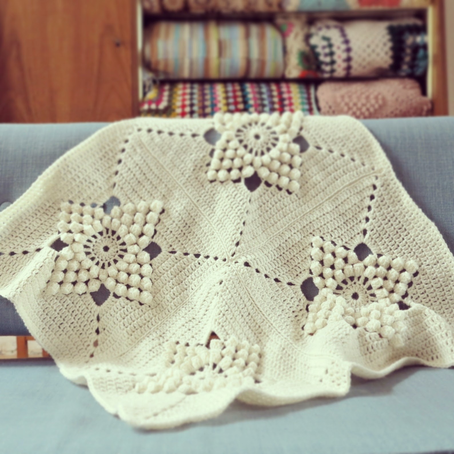 ByHaafner, crochet, vintage pattern, popcorn stitch, crochet blanket