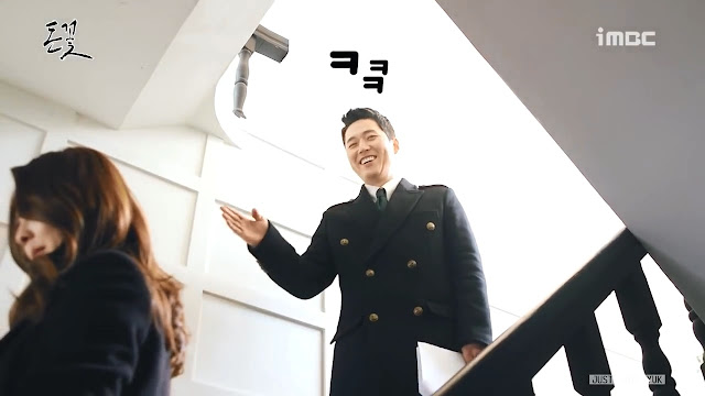 배우들한테 인솔교사가 필요하다는 드라마 감독님.jpg | 인스티즈