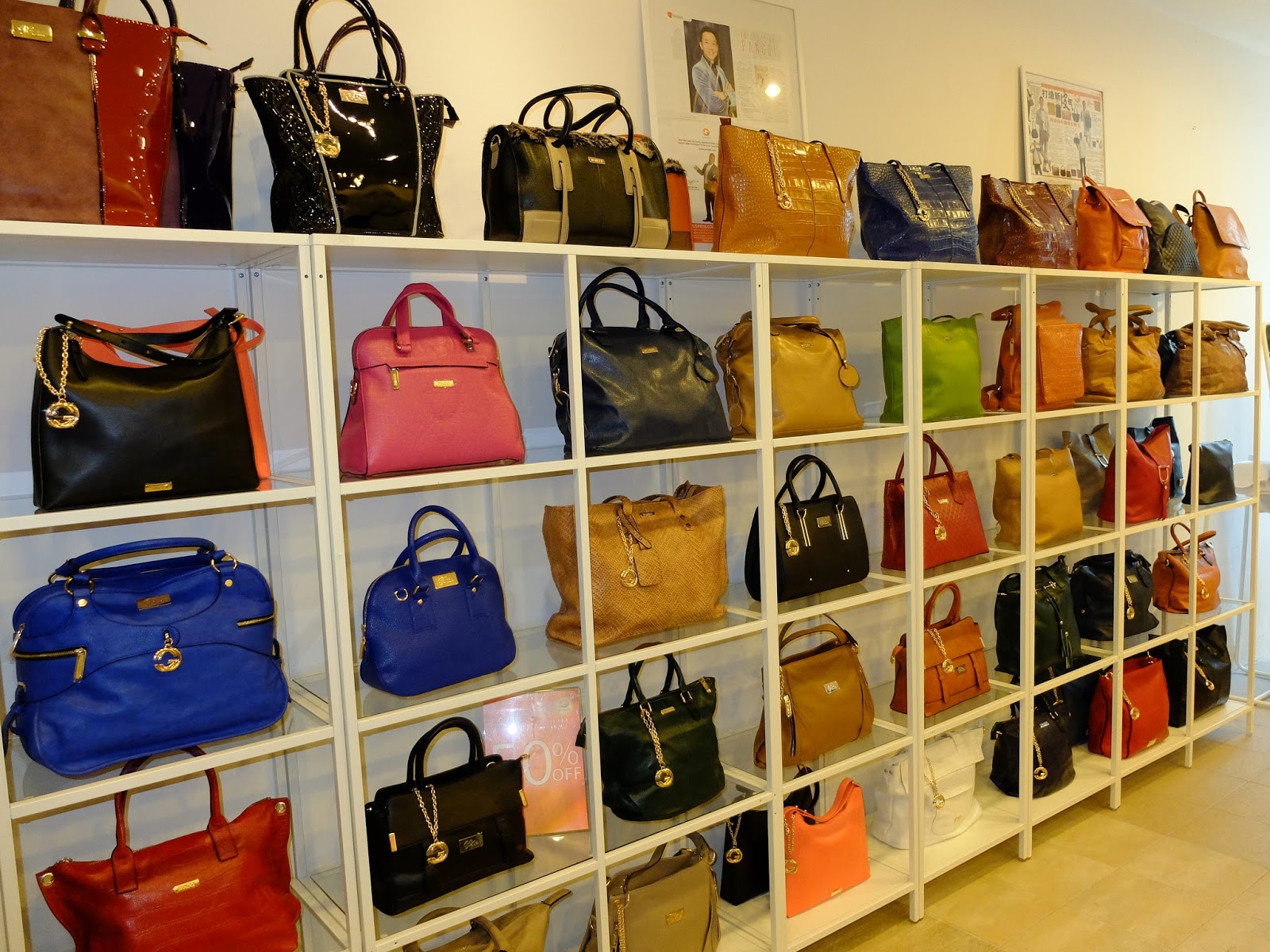 Kee Hua Chee Live! PANGOI IS MALAYSIA'S LATEST AND HOTTEST HOME GROWN BAG BRAND! FOUNDED, OWNED