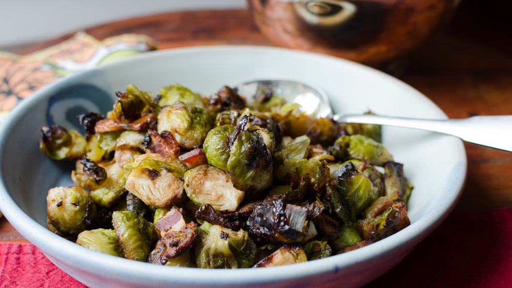 Roasted Brussels Sprouts with Garlic, Bacon and Balsamic Vinegar