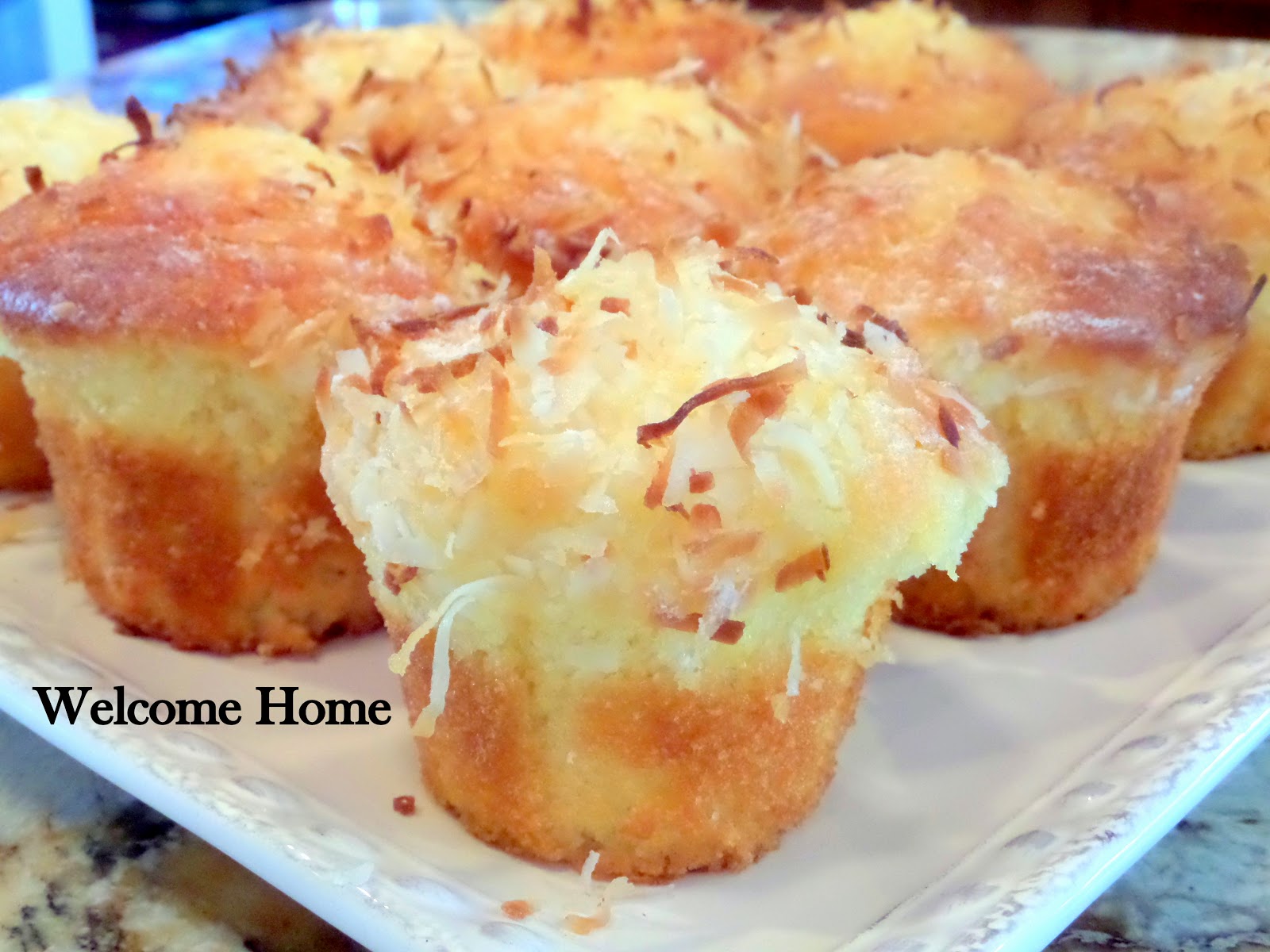 Welcome Home Blog: ♥ Pina Colada Muffins