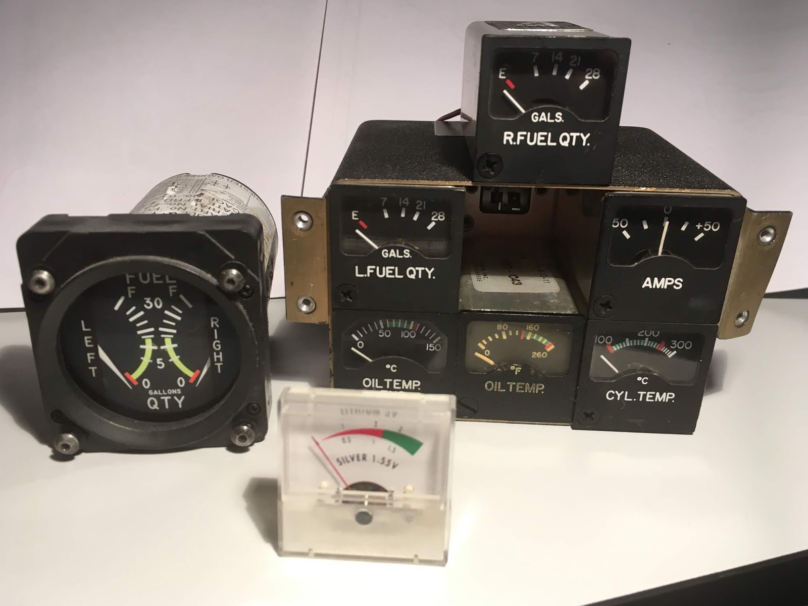 Homecockpit XPlane General Aviation Analog Anzeigen / Coil Gauges