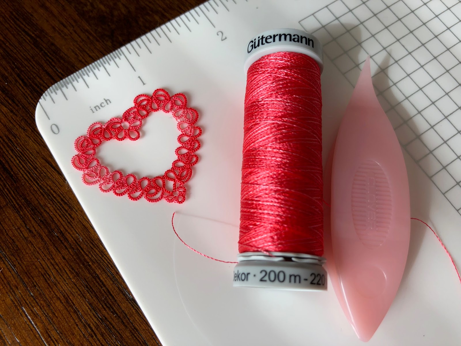 Tatting by the Bay Tiny Tatting