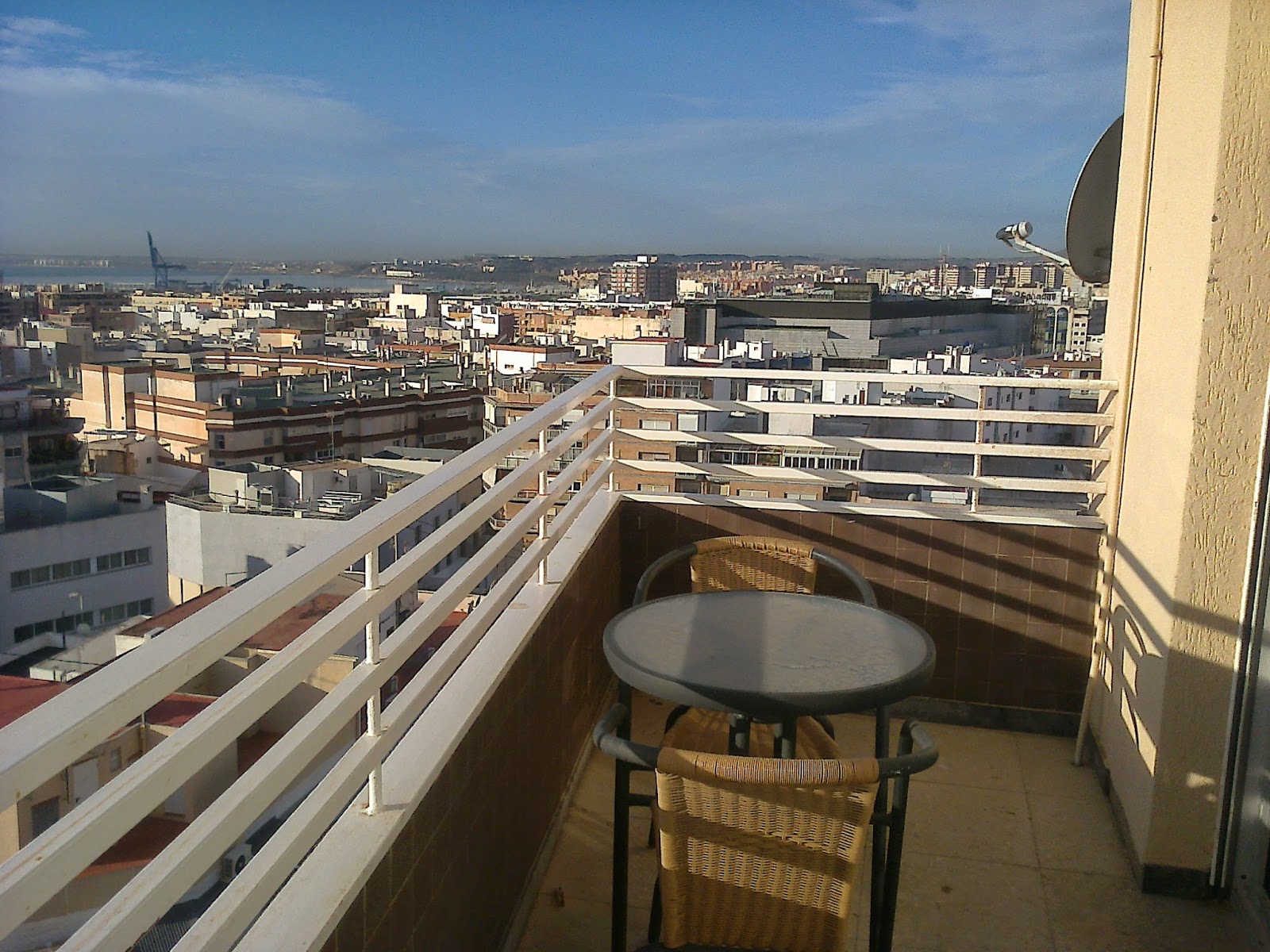 ALICANTE ALQUILERES Y VENTAS PARTICULARES ALQUILER EDIFICIO ESTUDIOTEL