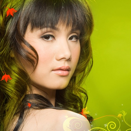 Overseas Vietnamese-Chinese Singer. 