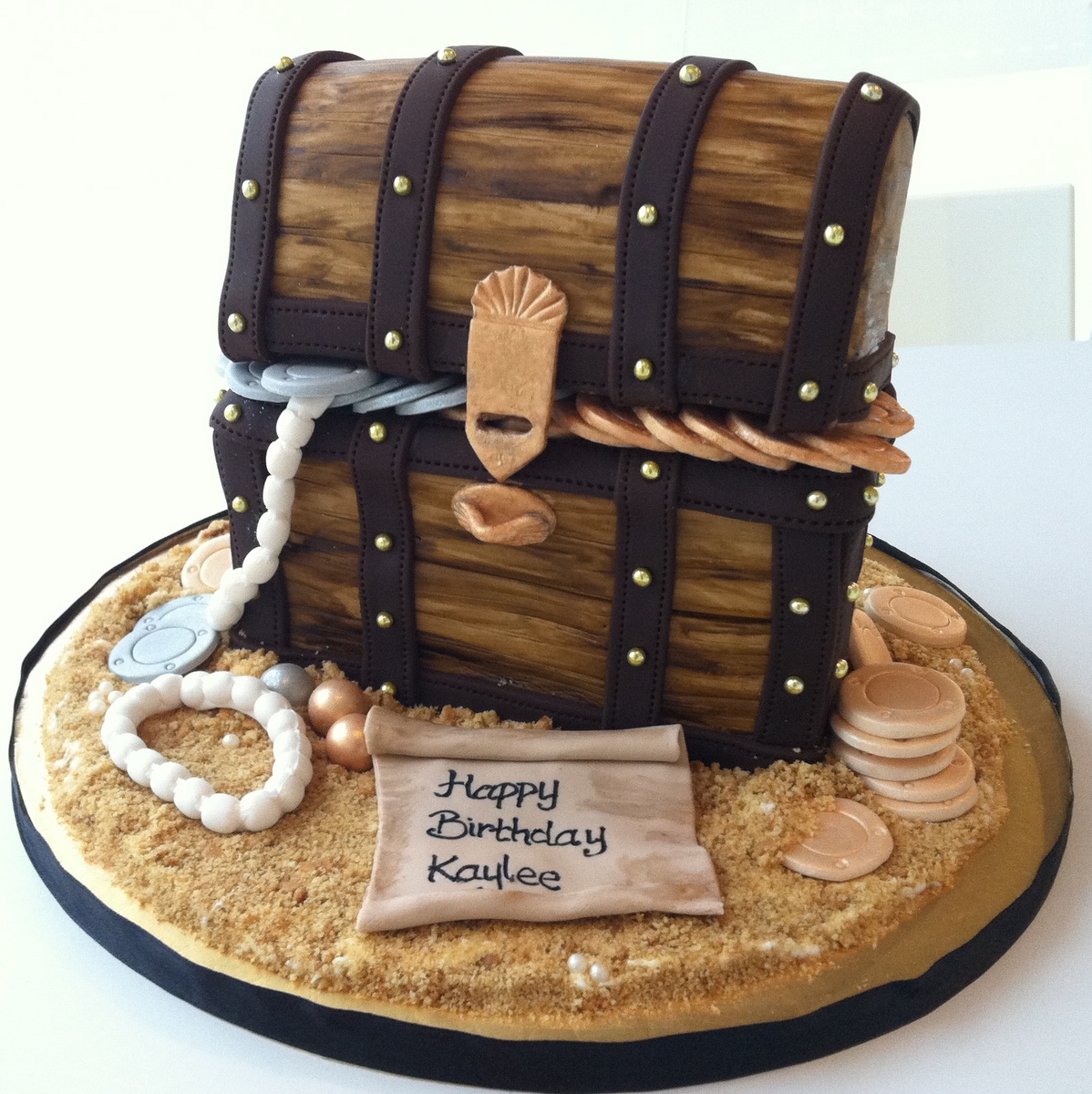 TeaRoom by Bel Jee Treasure Chest Cake