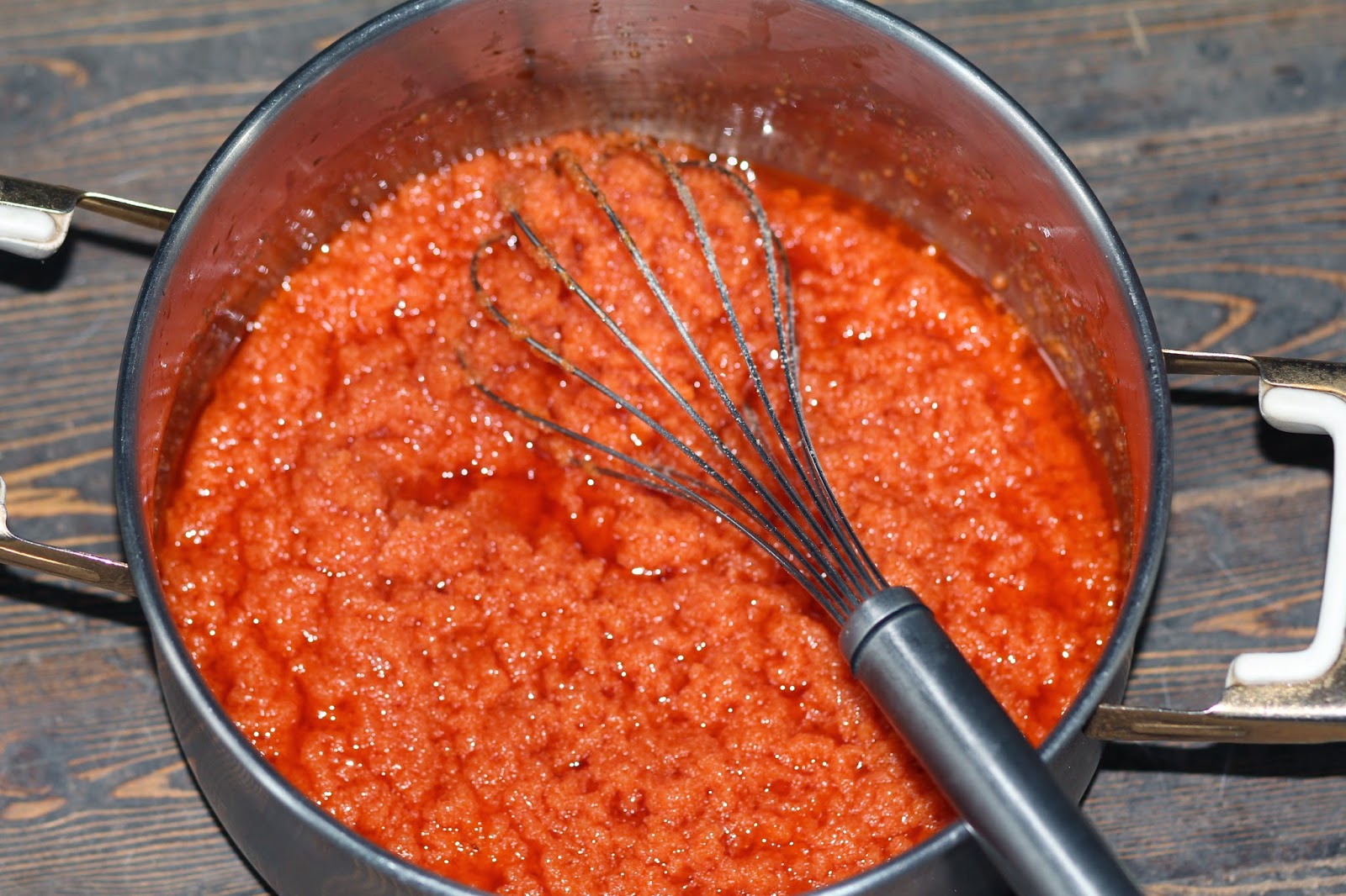Икра селёдочная из манки