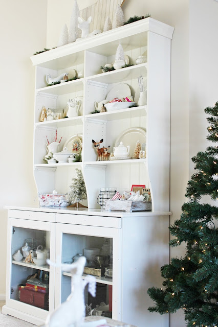Happy At Home: Holiday Home Tour Part Two: Living Room and Dining Room