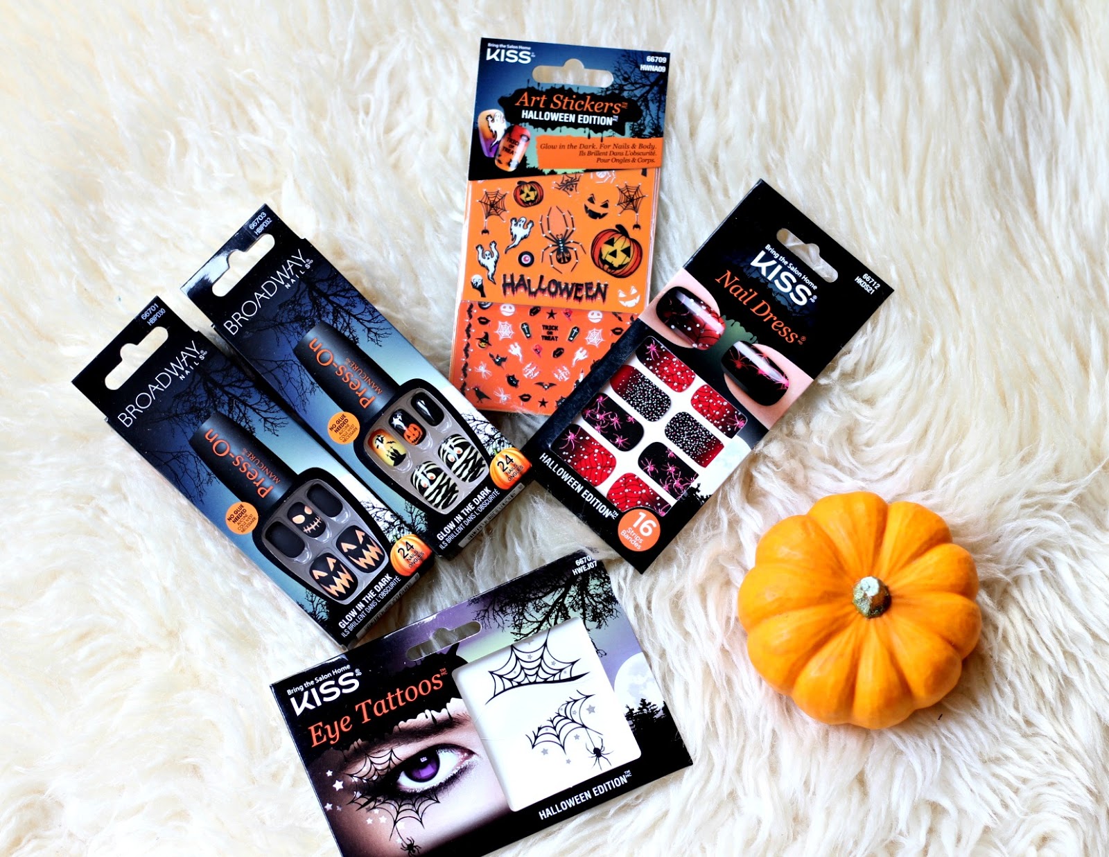 Halloween Ready With Kiss Nails Raincouver Beauty