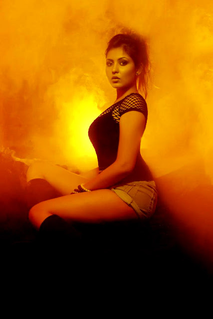 Madhu Shalini sexy Latest photoshoot