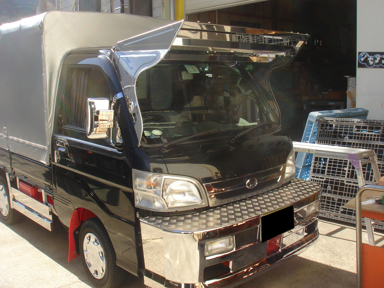 デコトラ、軽トラ、フロントバイザー て*ら様 フロントバイザー☆旧