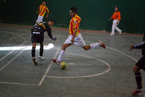 BALON y ZAPATILLAS JOMA