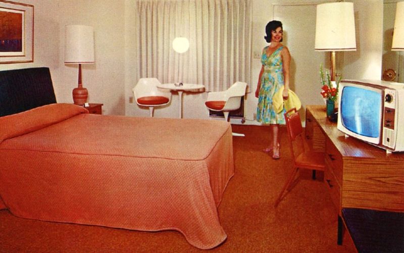 44 Cool Pics Show Bedroom Interior of the 1950s and '60s American