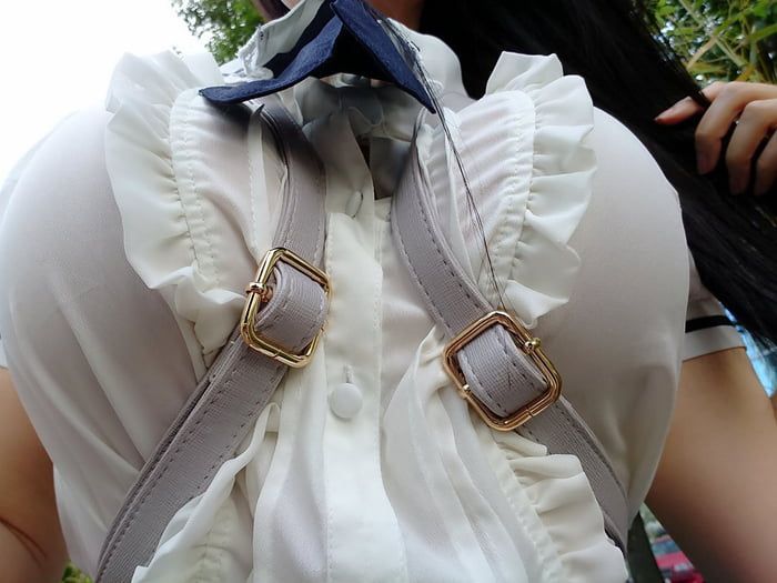 Como usar mochila quando se é avantajada Como usar mochila quando se é avantajada