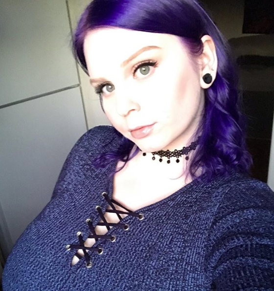 A Dream of Huge Bountiful Breasts, Sumptuous Soft Curves: I love her soft curves and huge bosom