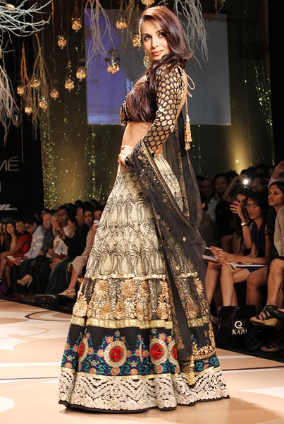 Malaika Arora -  Bollywood celebs at Lakme Fashion Week 2012