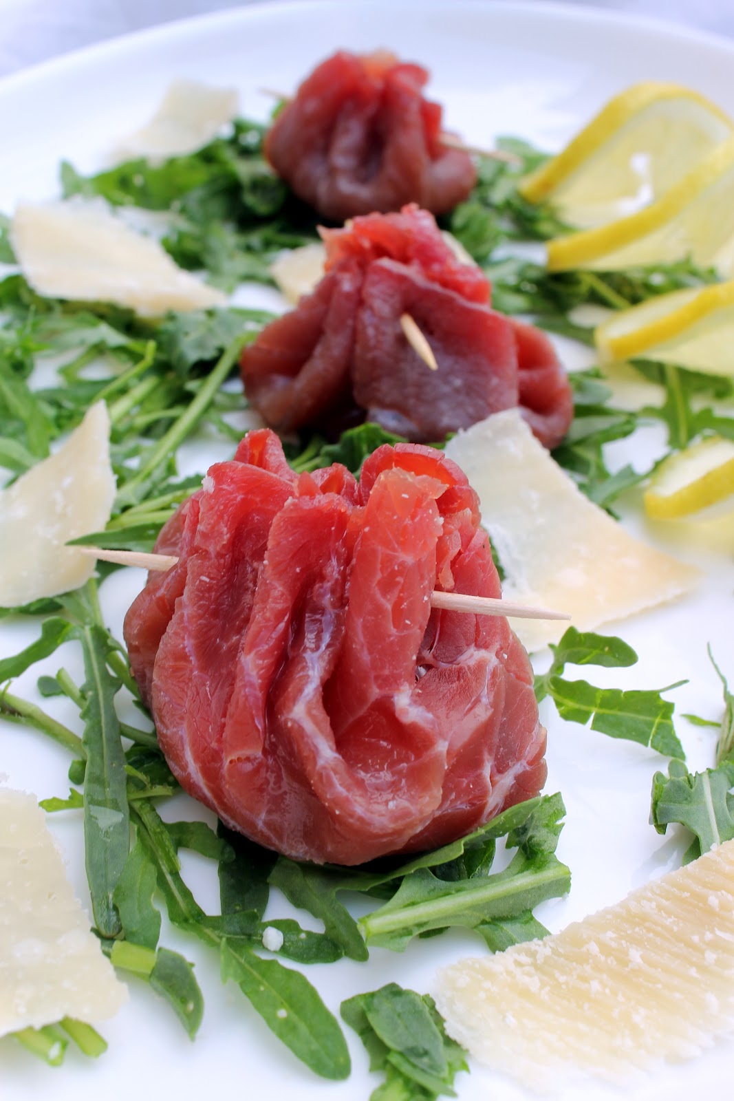 El capricho saludable Involtini di carpaccio di bresaola ripieni di