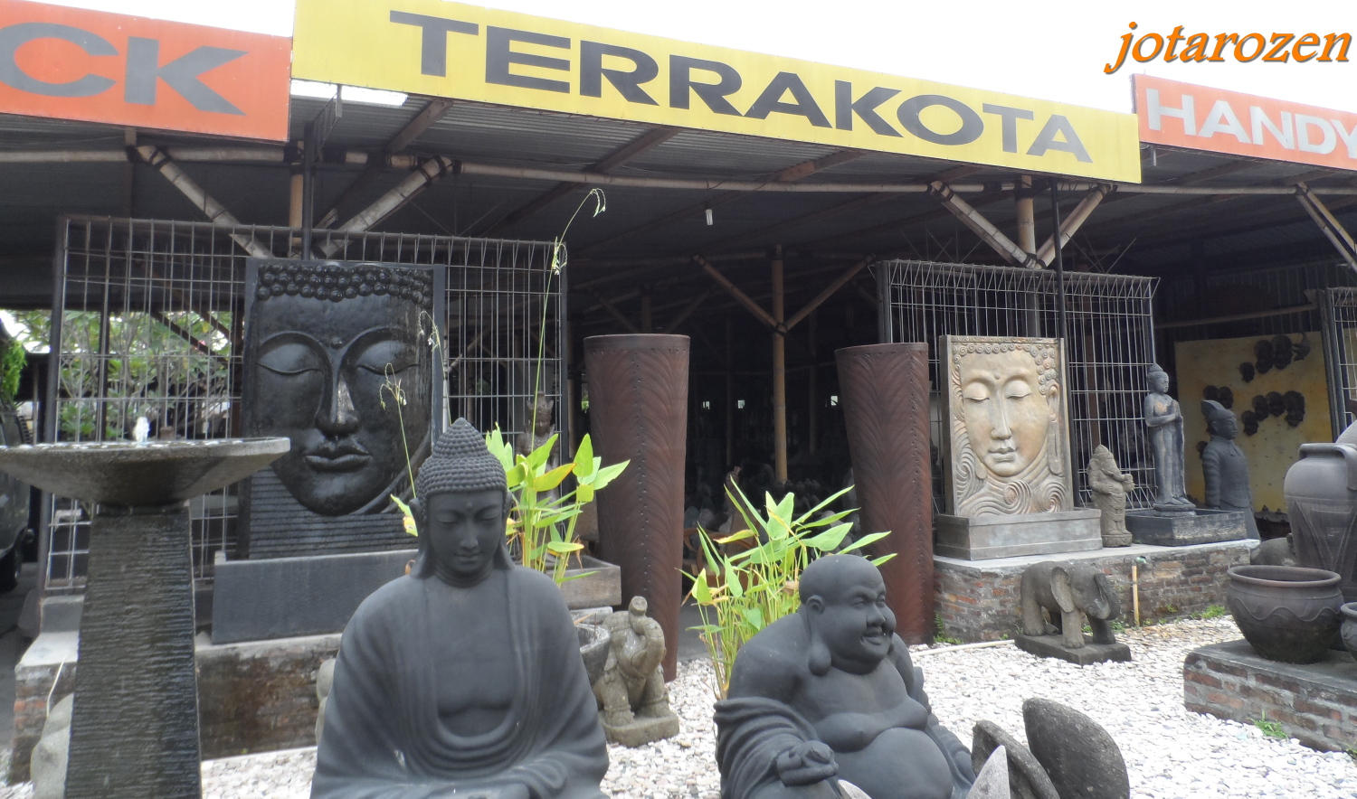 Footsteps Jotaro's Travels Photo Gallery Indonesia Jogja Kasongan