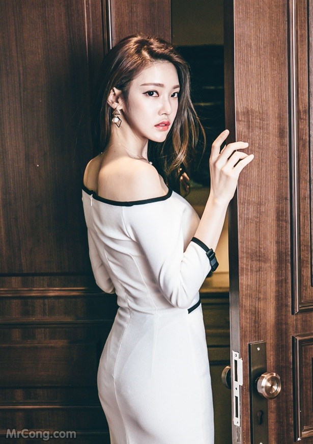 Beautiful Park Jung Yoon in the January 2017 fashion photo shoot (695 photos) photo 2-3
