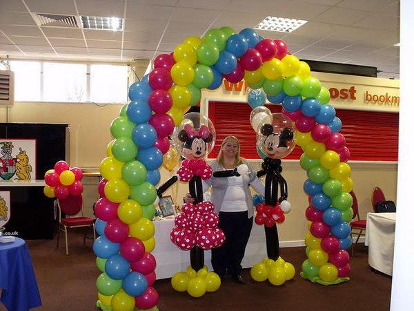 Bows with Balloons &#8211; Children&#8217;s Parties Decoration