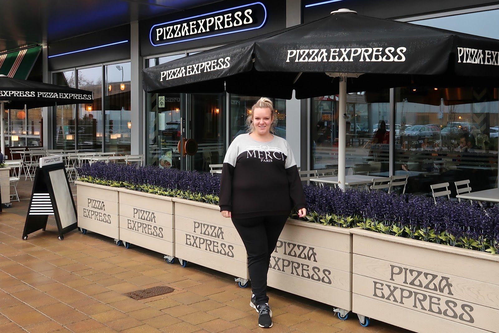 Dairy Free Express Lunch at Pizza Express, Dalton Park UK Lifestyle and Food Blogger WhatLauraLoves