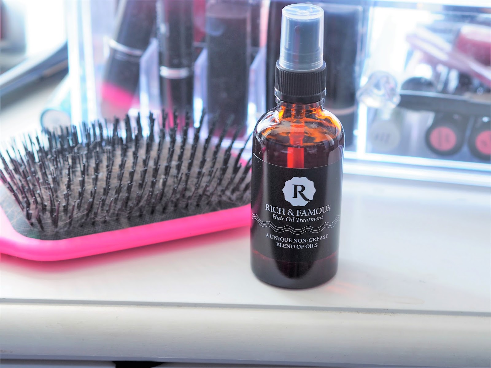 Rich Famous Haircare Coloured Dull Flyaway Or Frizzy Hair